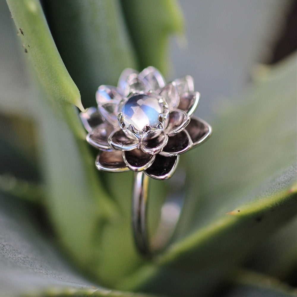 Elegant White Lotus Flower Ring - Benedicte
