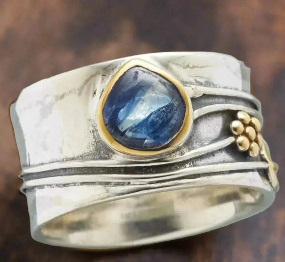 Meditation ring in Bohemian gemstones - Iris
