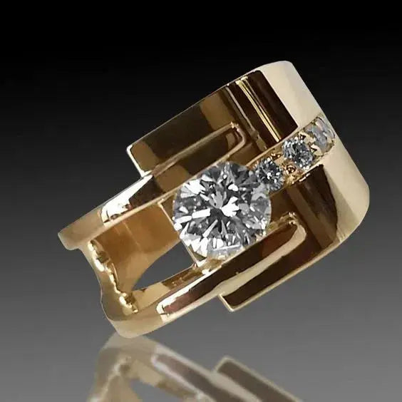 Irregular gilded vintage ring in zirconia - Linn