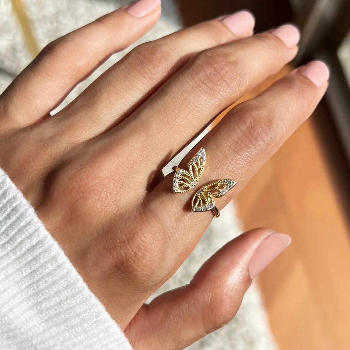 Dazzling Gold Adjustable Butterfly Ring with Sparkling Zircons - Velten