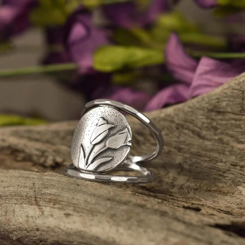 Elegant Pink Boho Silver Ring - Beate