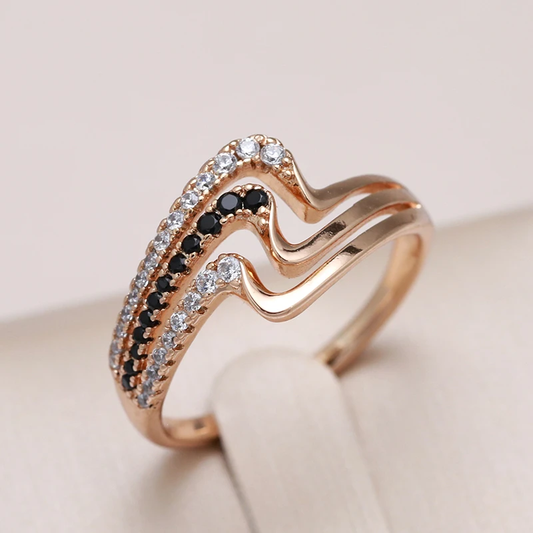 Chic Zirconia Gold Ring -Laura