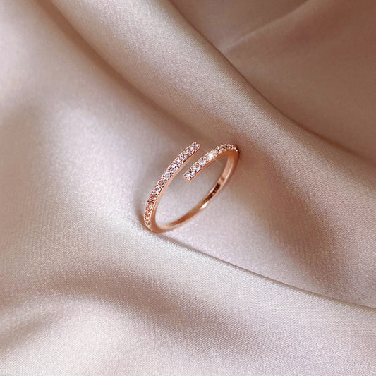 Dazzling Rose Gold Ring with Perfect Fit - Anette