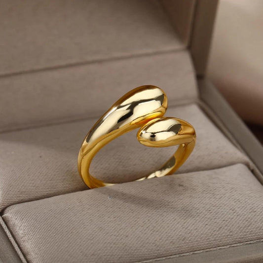 Elegant Adjustable Ring in 24K Gold - Elsa