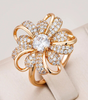 Elegantly Styled Daisy Ring - Dora