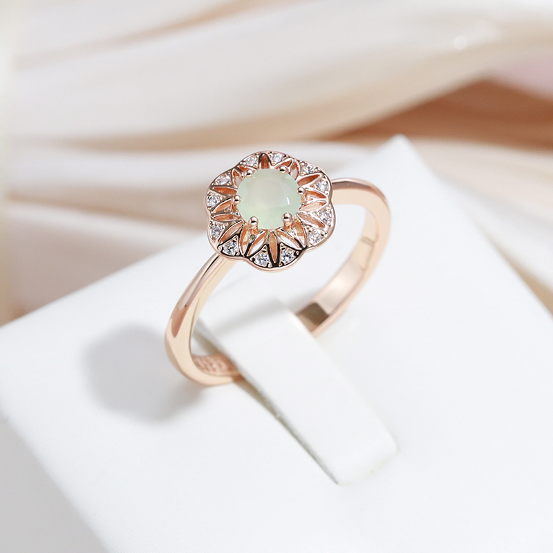 Refined Gold Ring with Green Crystal Sparkle and Brilliant Zirconia - Nesset