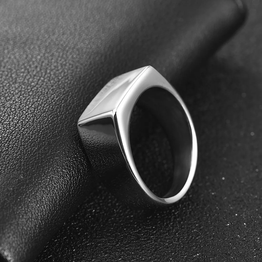 Vintage Ring in Elegant Sterling Silver - Sunniva