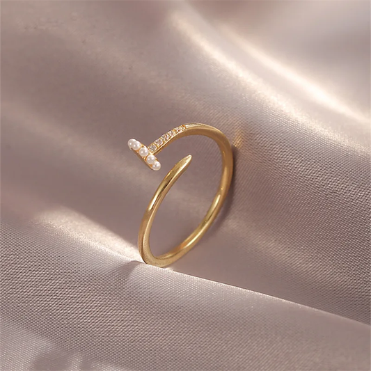 Elegant ring with stylish opening adorned with refined pearls - Rita