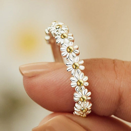 Adjustable 925 Sterling Silver Ring with Hand-Enamelled Daisies - Mary