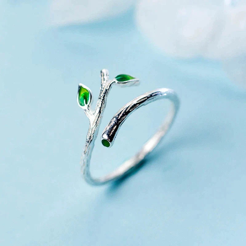 Elegant Silver Ring with Adjustable Leaf Design - Flatten