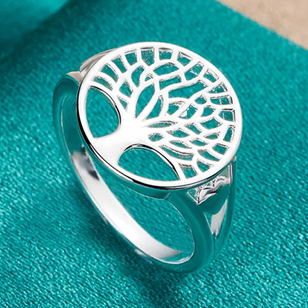 Elegant silver ring with tree of life motif - Mathies