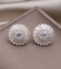 Refined, sparkling spiral earrings - Hayley